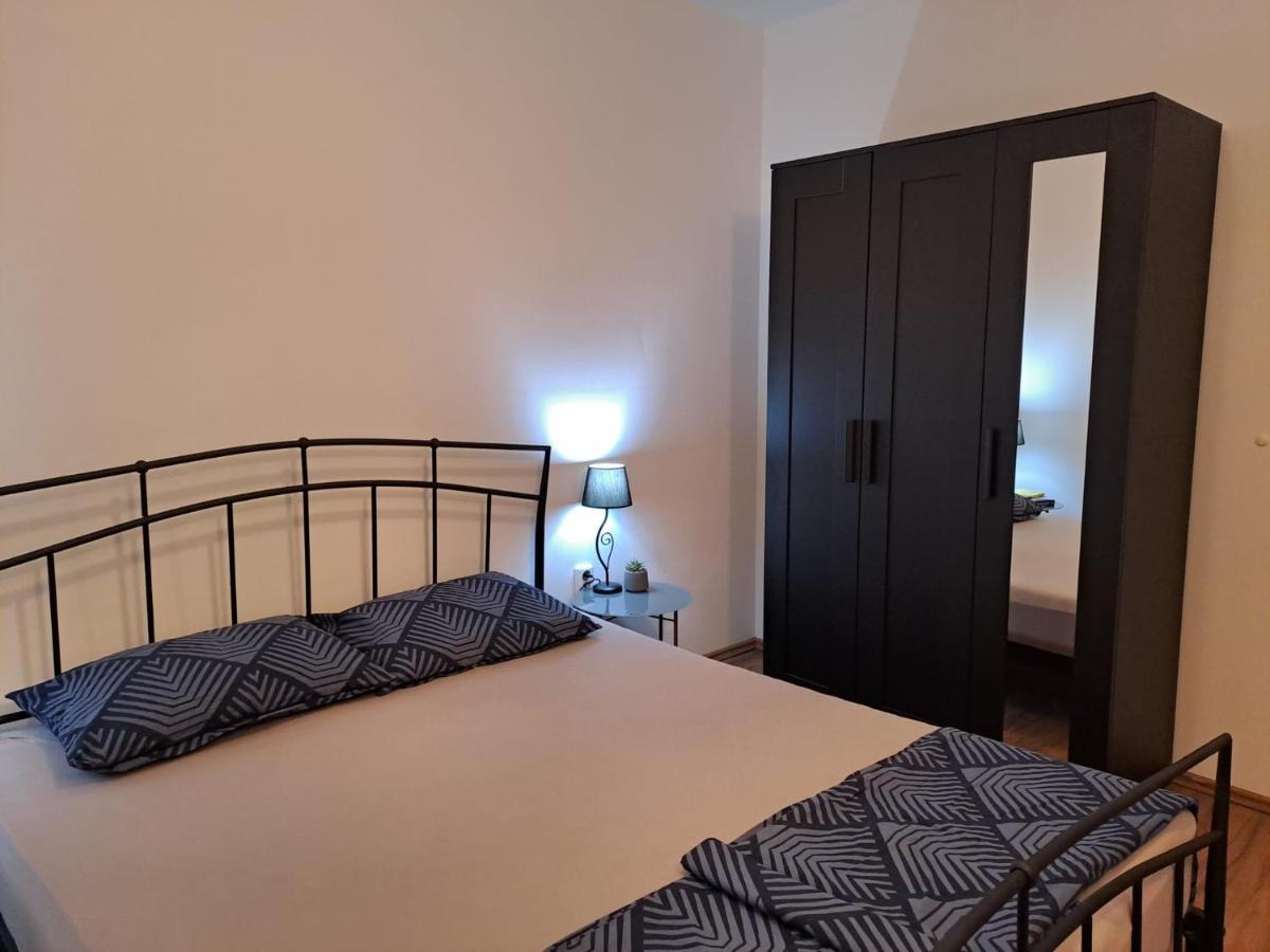 Apartmensts Arsen 928 Póla Kültér fotó